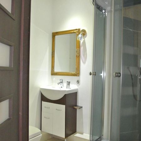 Panoramic View Apartment Poznyaky Kiew Exterior foto